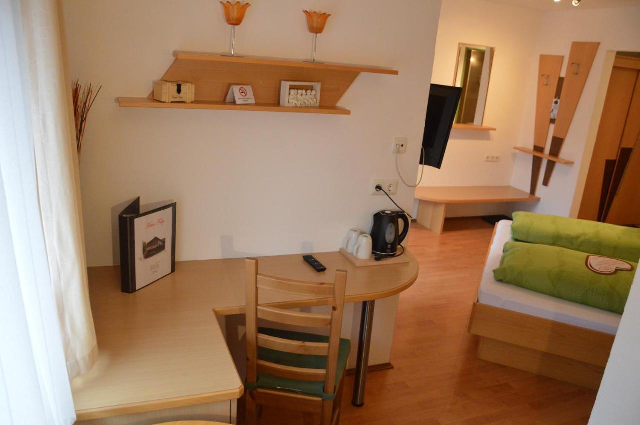 Double Room,960022540:JPEG